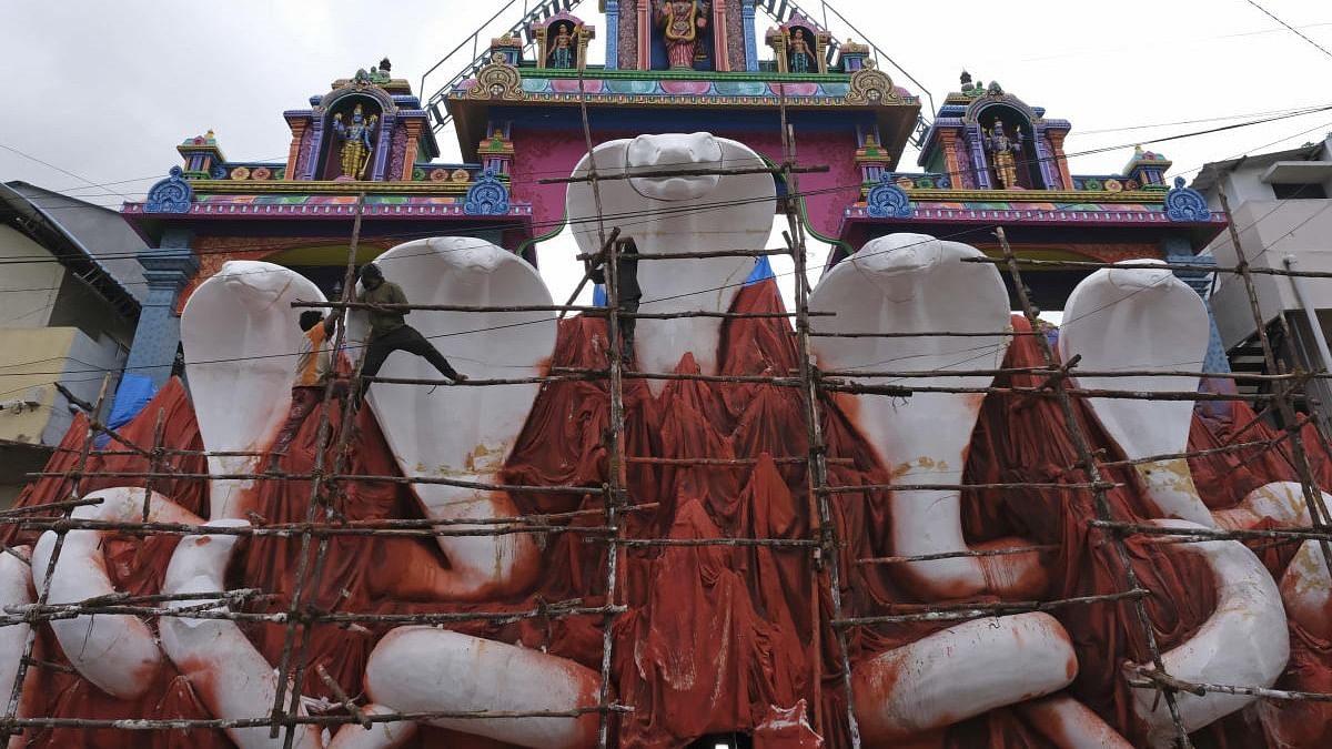Work on the statue in full swing at Kanyaka Parameshwari Temple in Malleswaram. Credit: DH Photo/Mariya S Mattathil