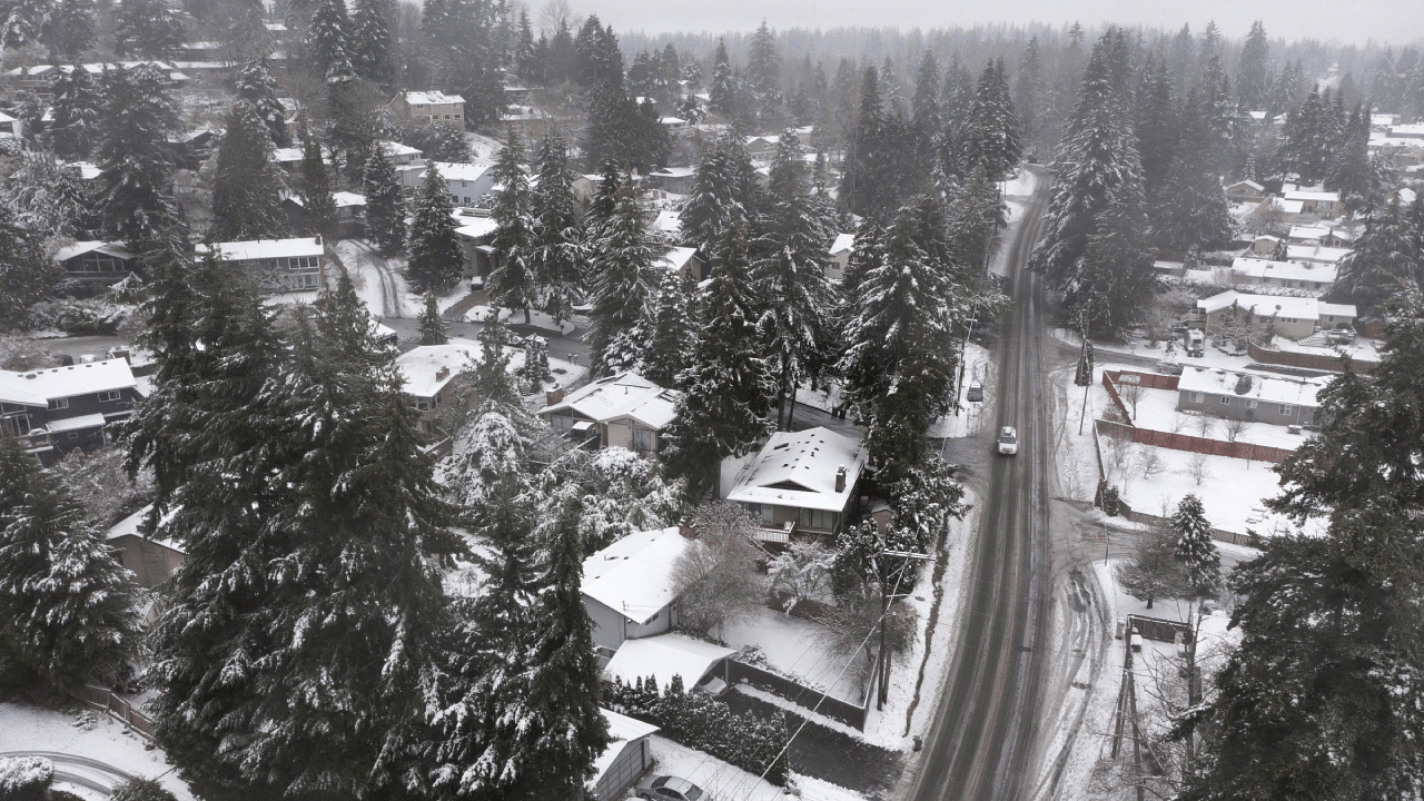 An icy morning over Lake Forest Park, Washington. Credit: AP/PTI Photo