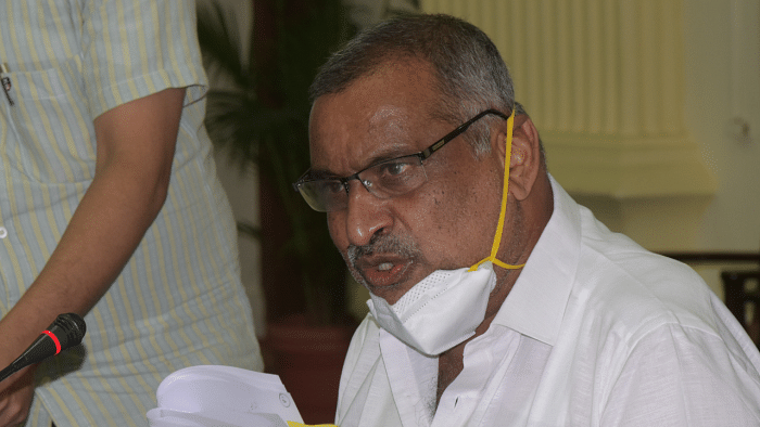 Karnataka Law and Parliamentary Affairs Minister J C Madhuswamy. Credit: DH File Photo