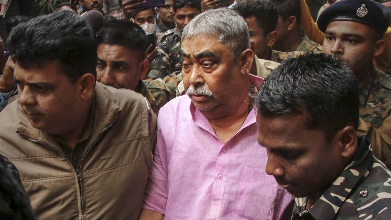 TMC leader Anubrata Mondal being produced before the Dubrajpur court, in Birbhum, Tuesday. Credit: PTI Photo