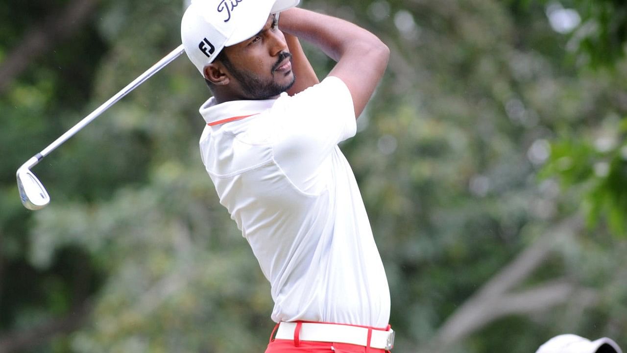 India's Chikkarangappa in action on the 3rd days play of the Take Solutions Masters Golf Championship at KGA course in Bengaluru. Credit: DH Photo