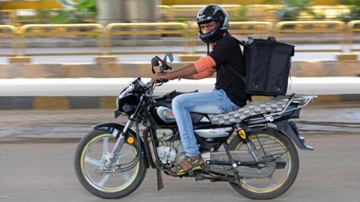 <div class="paragraphs"><p>Representative image of a delivery boy on bike.</p></div>