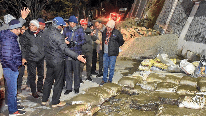 Cracks in houses in Joshimath. Credit: PTI Photo