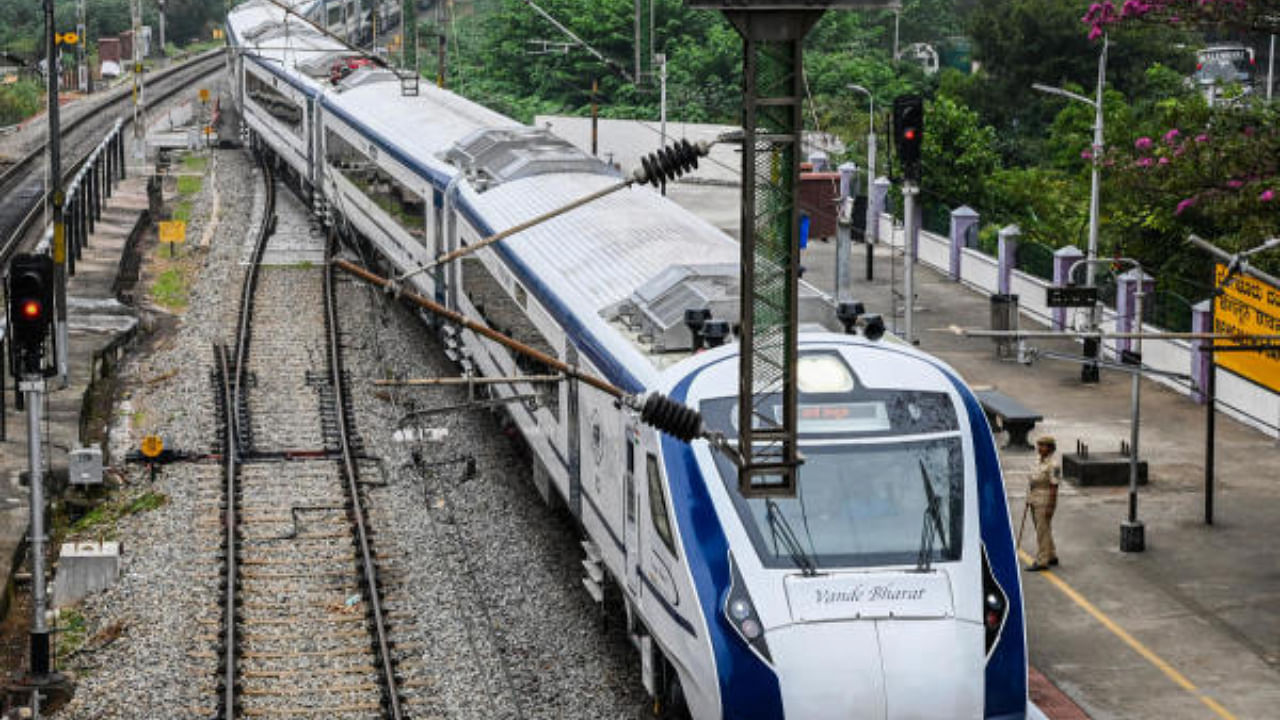 The Chennai-Mysuru Vande Bharat train was launched by the prime minister in November 2022. Credit: DH File Photo