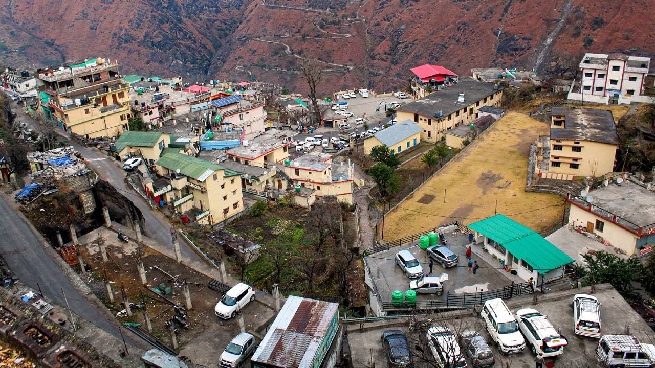 A residential area affected by land subsidence at Joshimath, in Chamoli district. Credit: PTI Photo