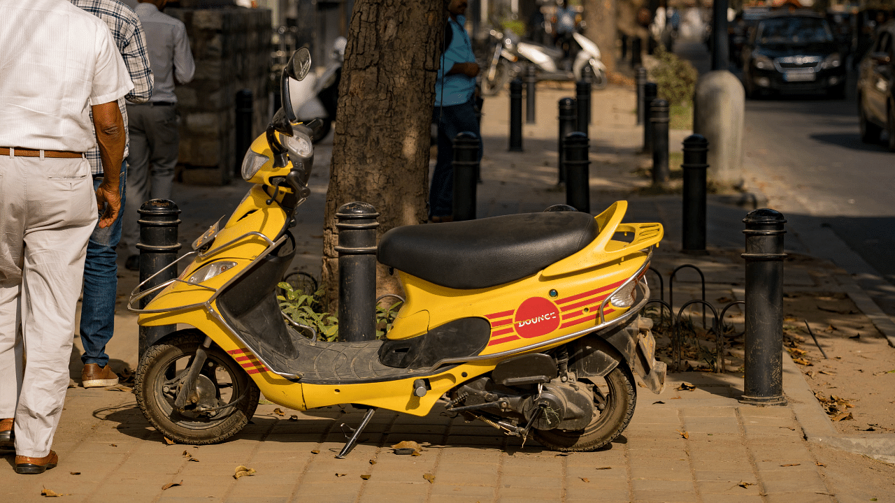 With better connectivity and growth prospects, India’s urban population is estimated to reach 630 million by 2030. Credit: DH Photo