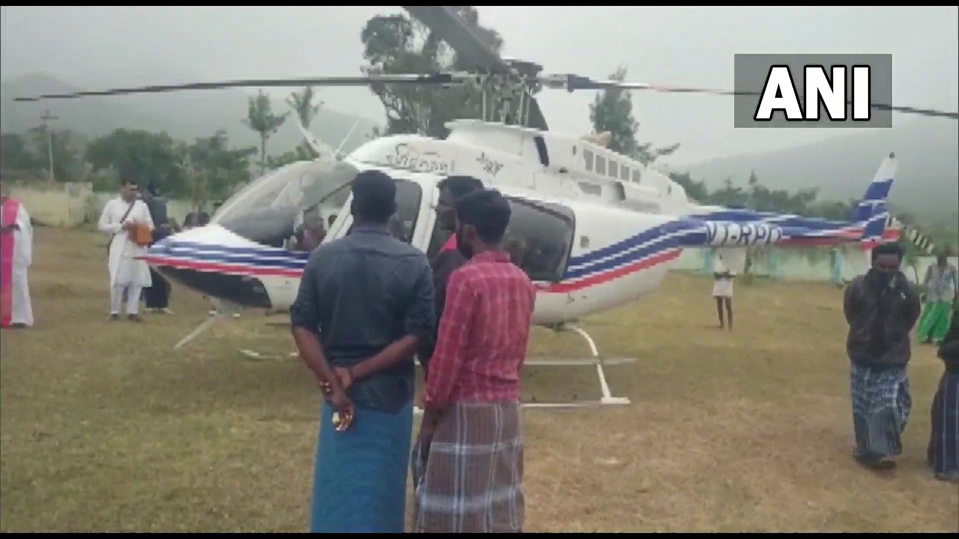 Police said Sri Sri Ravishankar and 3 of his staff members were the passengers. Credit: Twitter/@ANI