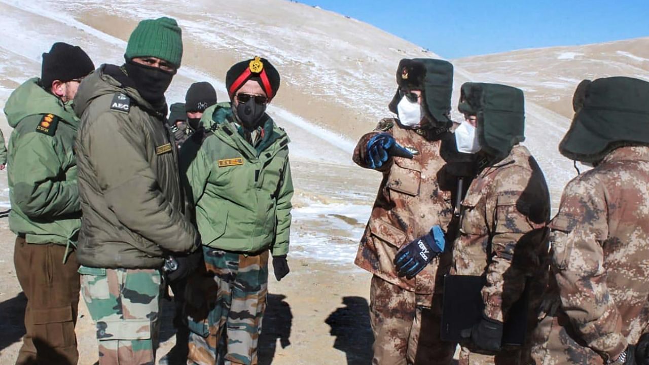 Indian and Chinese troops at the border. Credit: PTI Photo