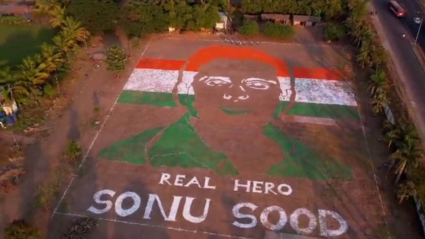 The rangoli is now attracting thousands of visitors every day. Credit: Twitter/@SonuSood