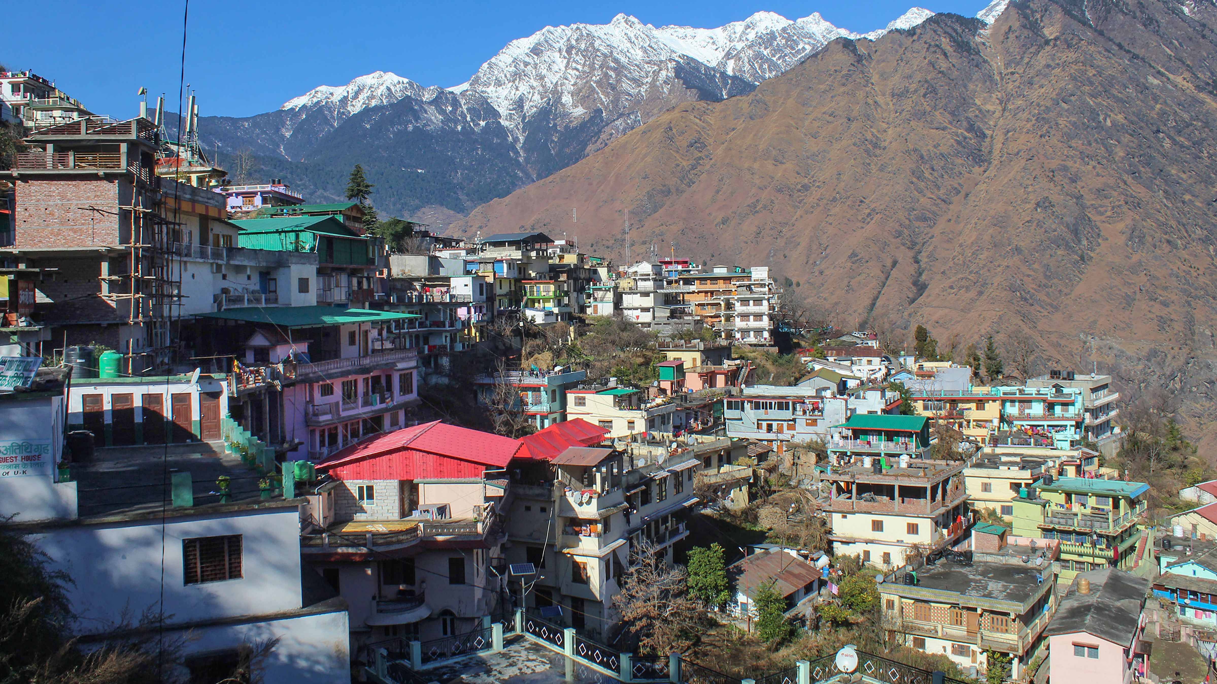 High density of building construction seen at the land subsidence affected area in Joshimath. Credit: PTI Photo