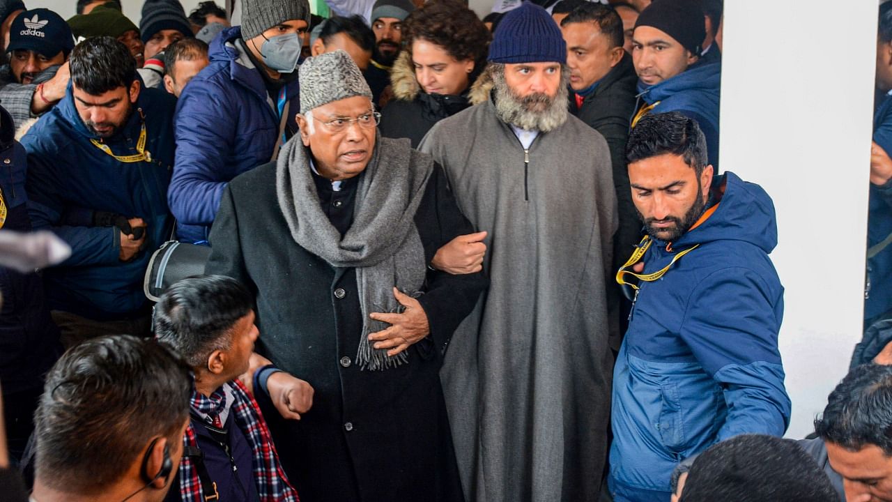 Soon after attending an event at the Pradesh Congress Committee headquarters on Maulana Azad Road, Gandhi, who walked over 4,000 kilometres in 136 days, emerged in a grey pheran as he headed to the Sher-e-Kashmir Cricket stadium for the closing ceremony of the Bharat Jodo Yatra. Credit: PTI Photo