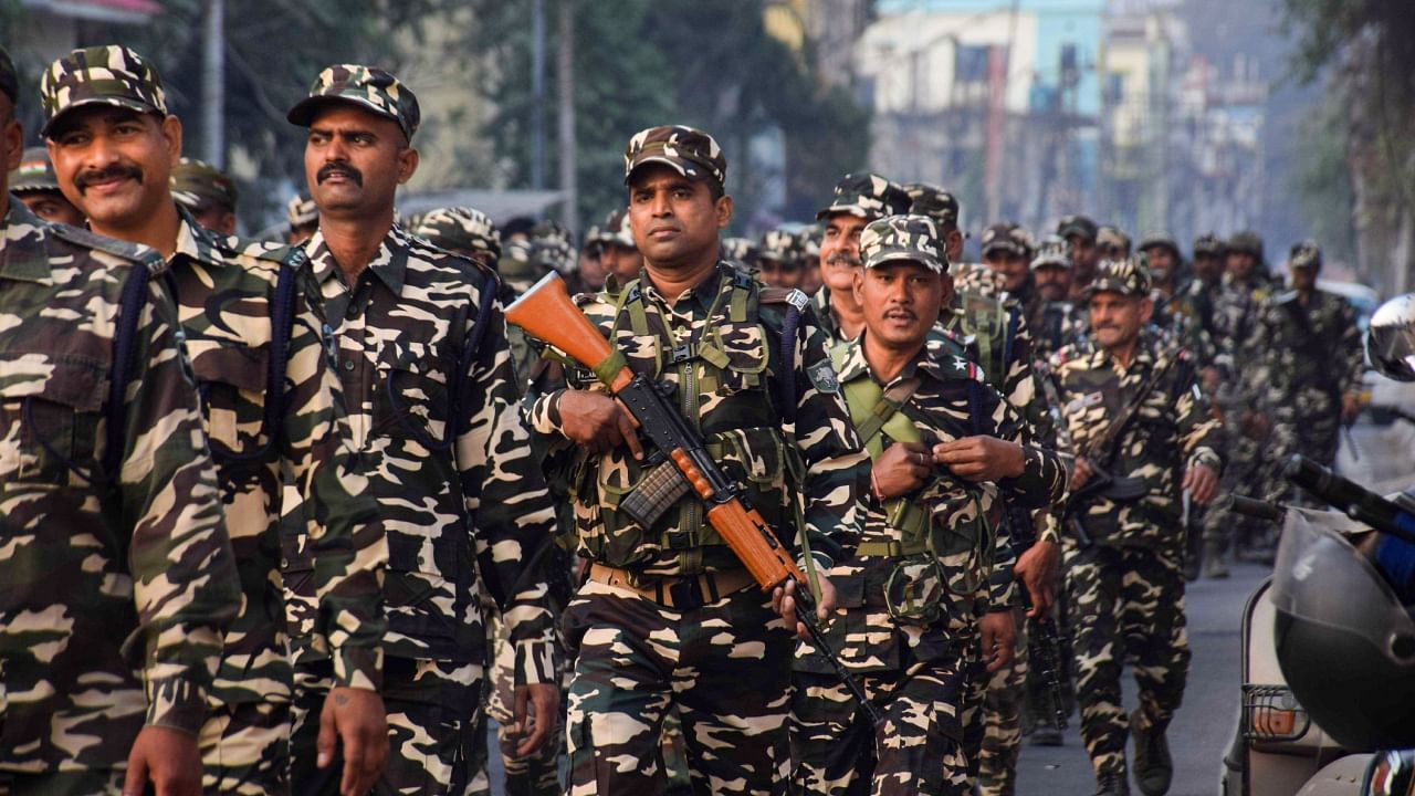 The CRPF, which is engaged in internal security duties in Kashmir and naxal-infested states among others, has been allocated Rs 31,772.23 crore. Credit: PTI File Photo