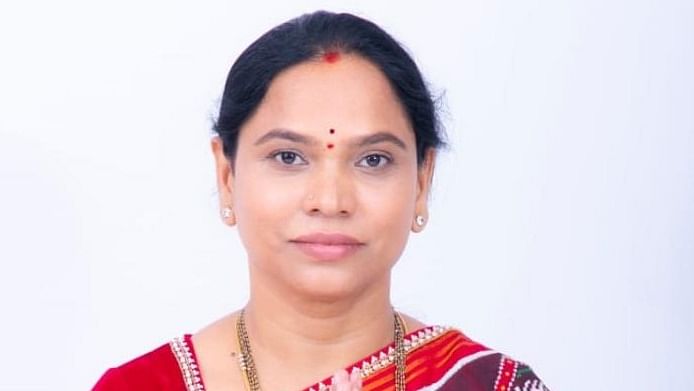 Lakshmi Aruna has taken up the responsibility of organising the party in Ballari district. Credit: DH Photo