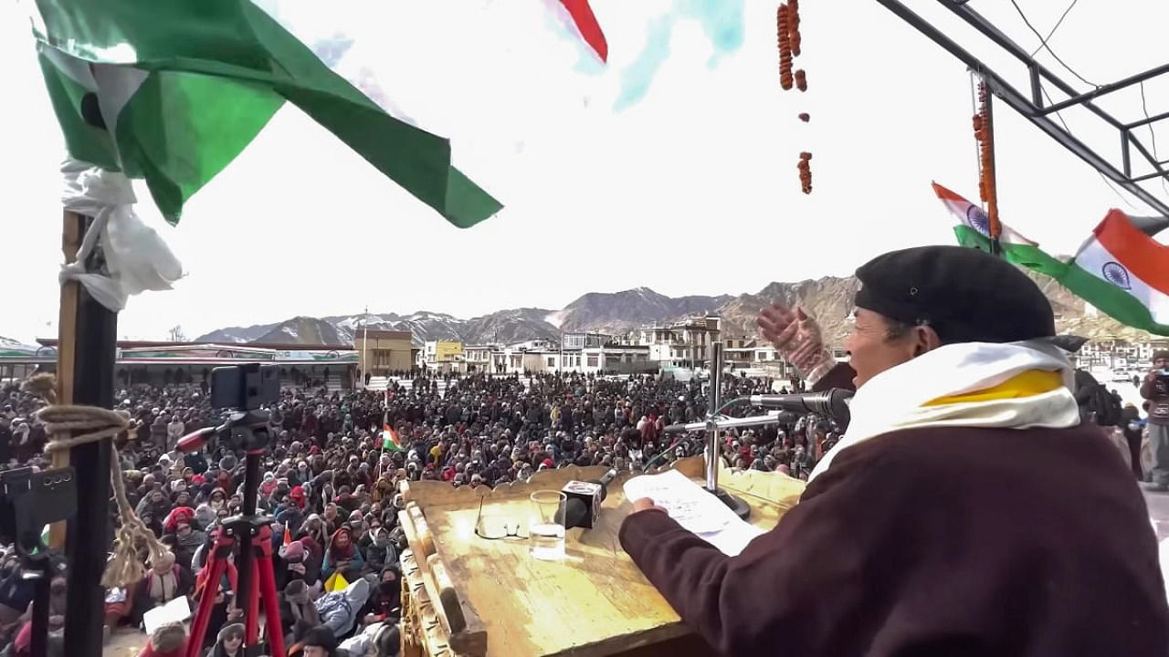 Sonam Wangchuk addresses a rally at Leh after ending his five-day climate fast demanding the inclusion of Ladakh under the Sixth Schedule of the Constitution. Photo/Youtube: Sonam Wangchuk
