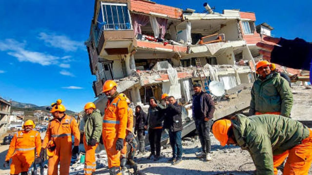 NDRF team on a rescue operation in quake-struck Turkiye. Credit: PTI Photo