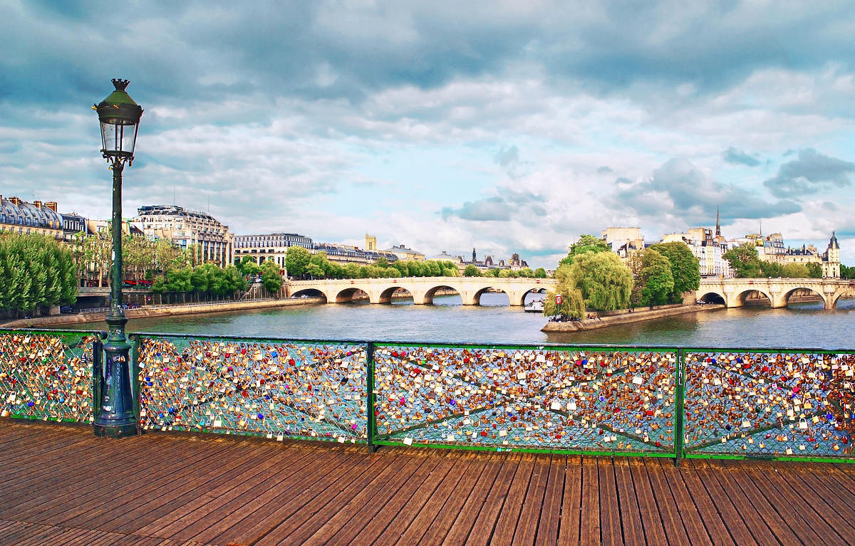 Pont des Arts, Paris, France