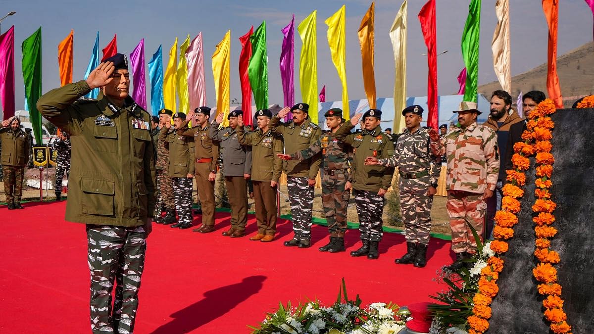 CRPF ADG Daljit Singh Chawdhary and other Armed Forces personnel pay tribute to victims of the 2019 suicide bombing attack by militants in Pulwama district. Credit: PTI Photo