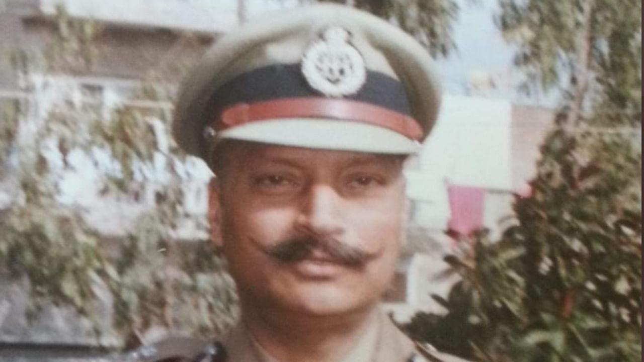 Former Jammu and Kashmir DGP M M Khajooria. Credit: Twitter/@usman_majid1