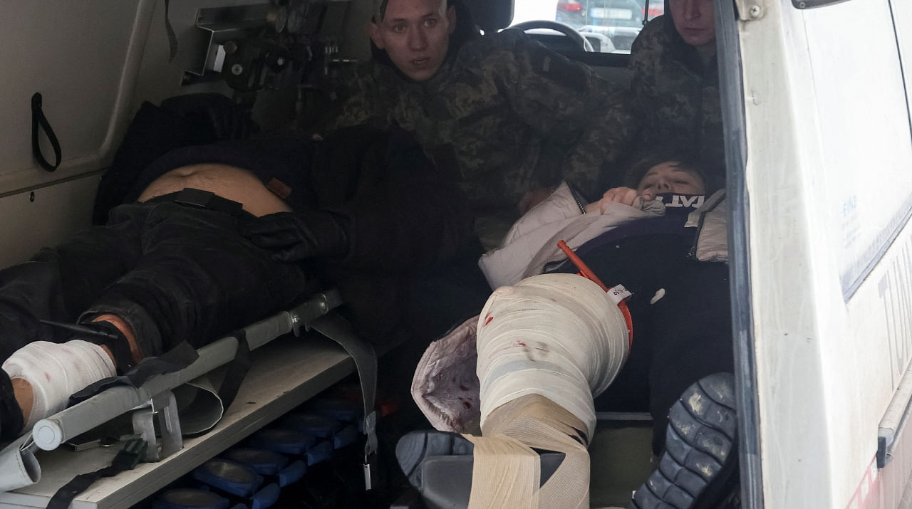 Injured Ukrainians after a Russian missile attack in Kramatorsk. Credit: Reuters Photo