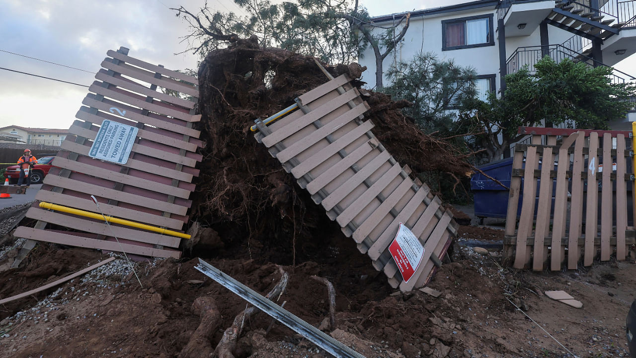 Winter storm causes damage in California. Credit: Reuters Photo