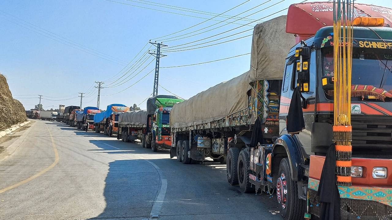 Trucks loaded with supplies to leave for Afghanistan, seen stranded after Taliban authorities closed the main border crossing in Torkham. Credit: Reuters File Photo