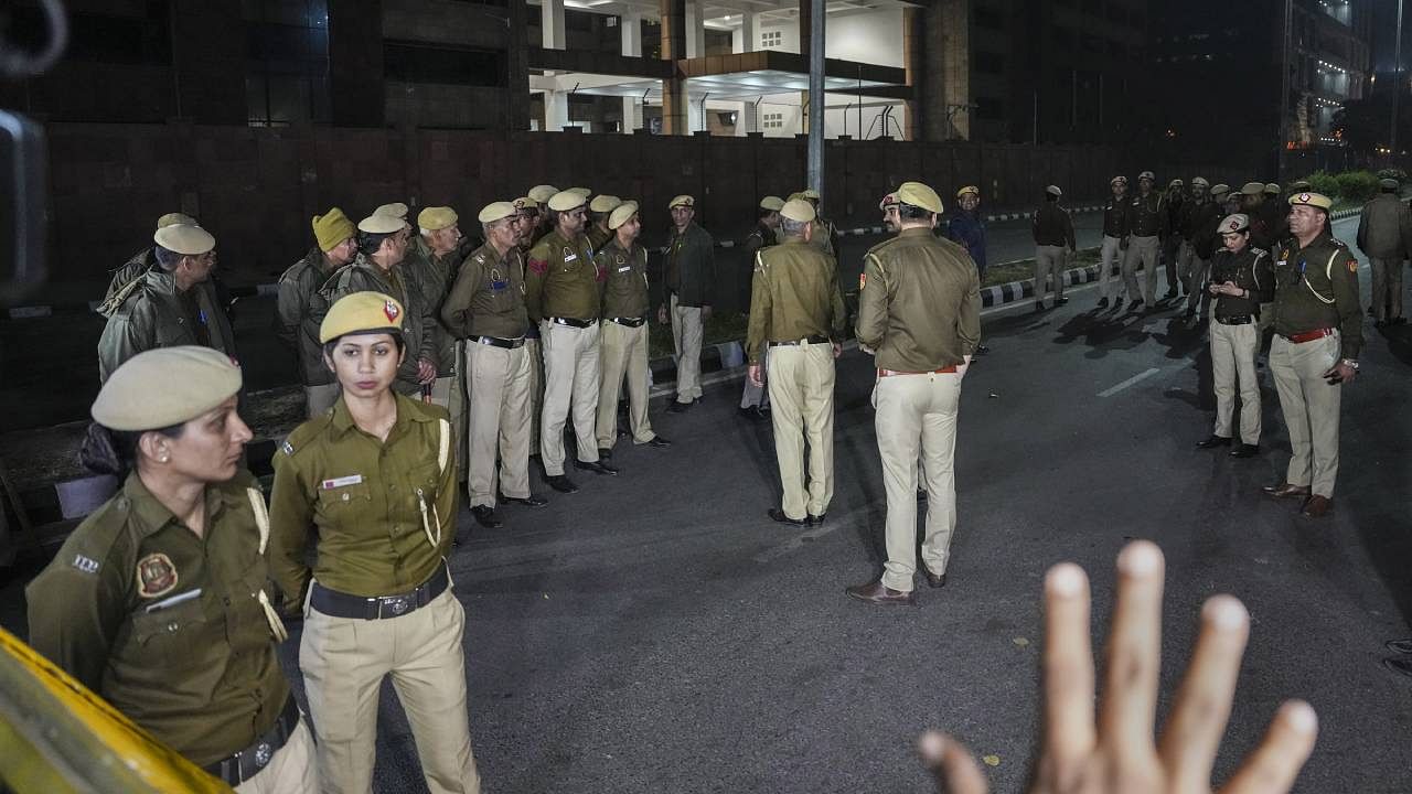 Security personnel outside the CBI office in New Delhi. Credit: PTI Photo