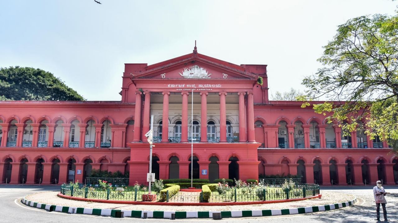 HC Notice To Karnataka Govt On PIL Against Sections Of BBMP Act