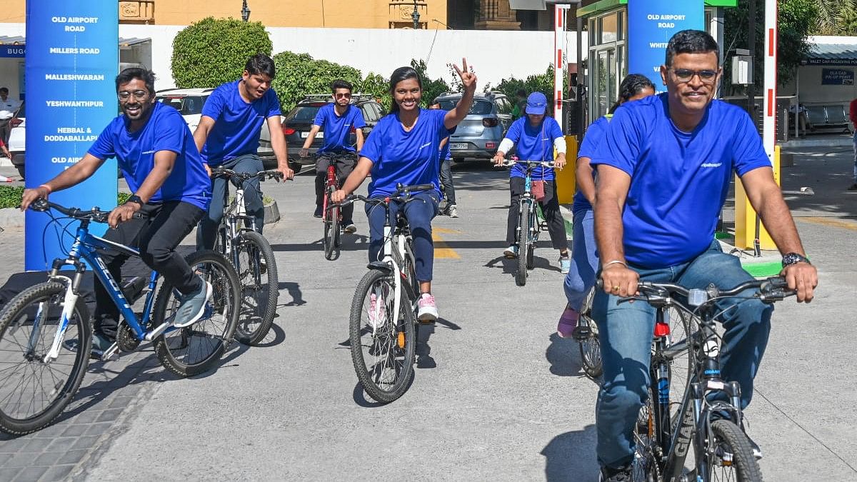 Participants of Cyclothon 2.0 in Bengaluru. DH Photo/S K Dinesh