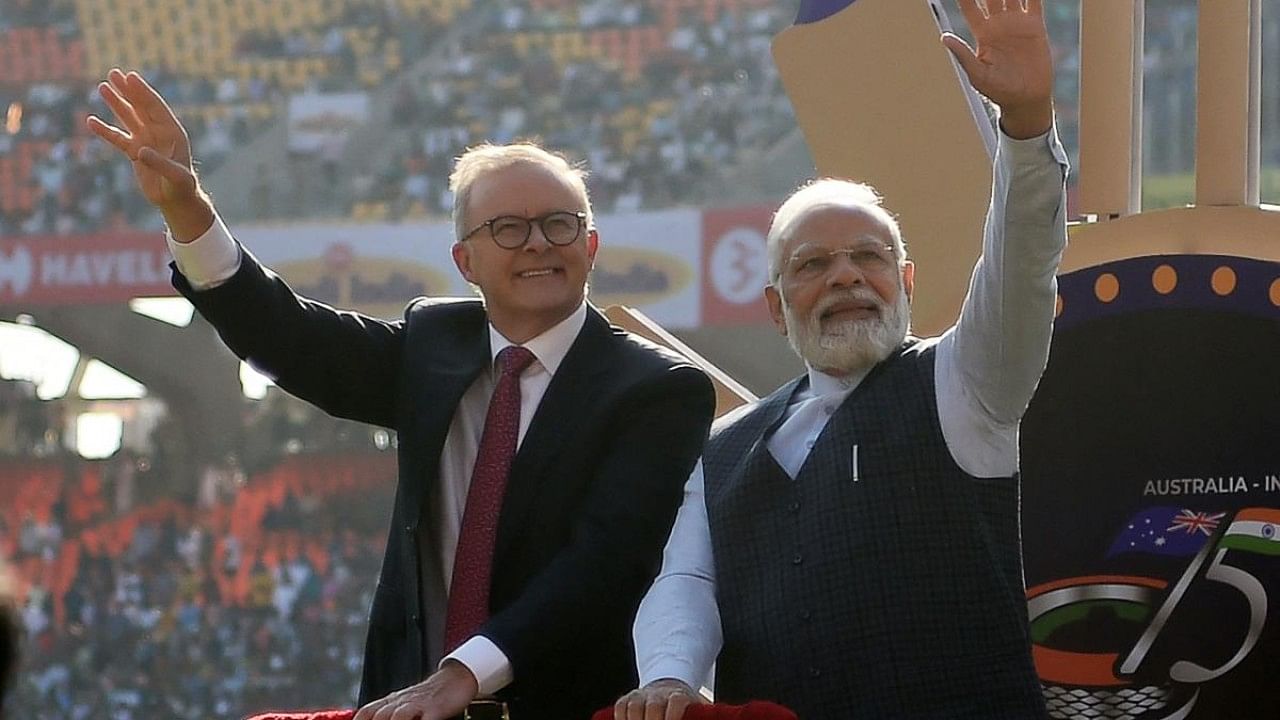 Indian Prime Minister Narendra Modi (R) and Australia's Prime Minister Anthony Albanese (L). credit: AFP Photo