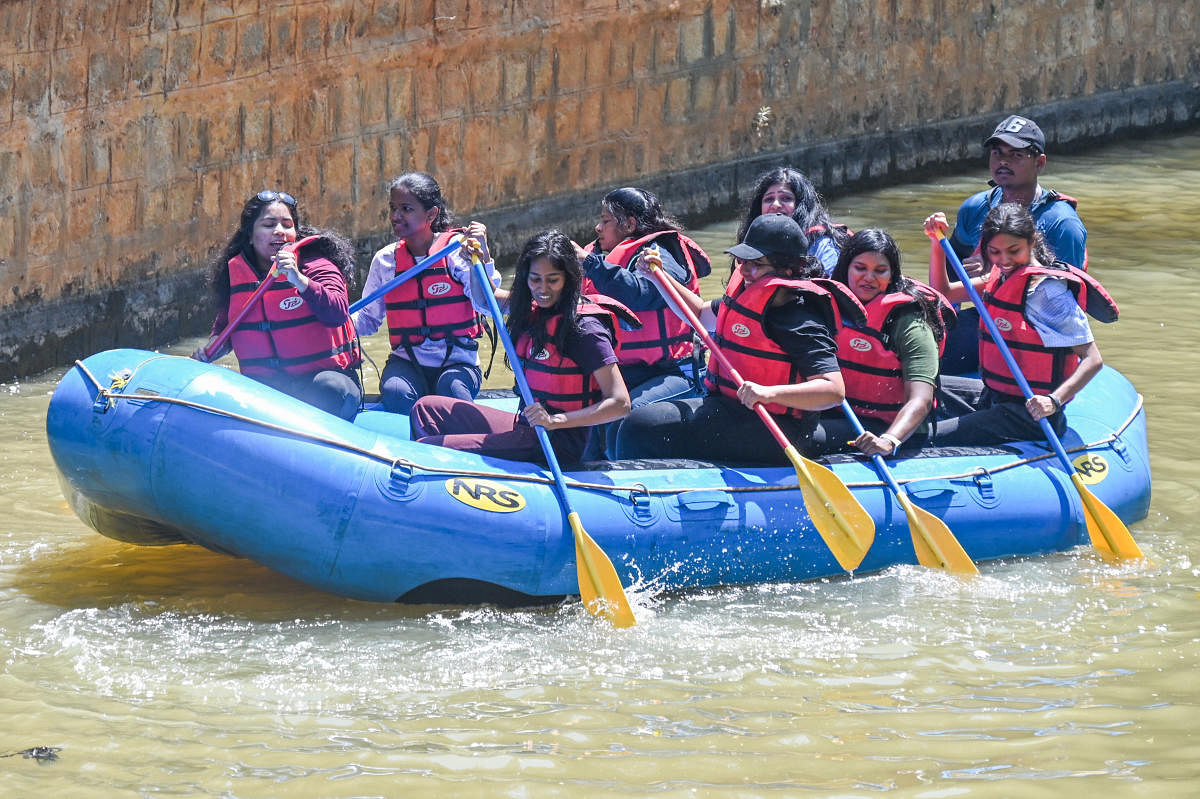 The rafting challenge, in particular, gathered much attention as it was being organised for the first time in the park’s pond. Credit: DH Photo