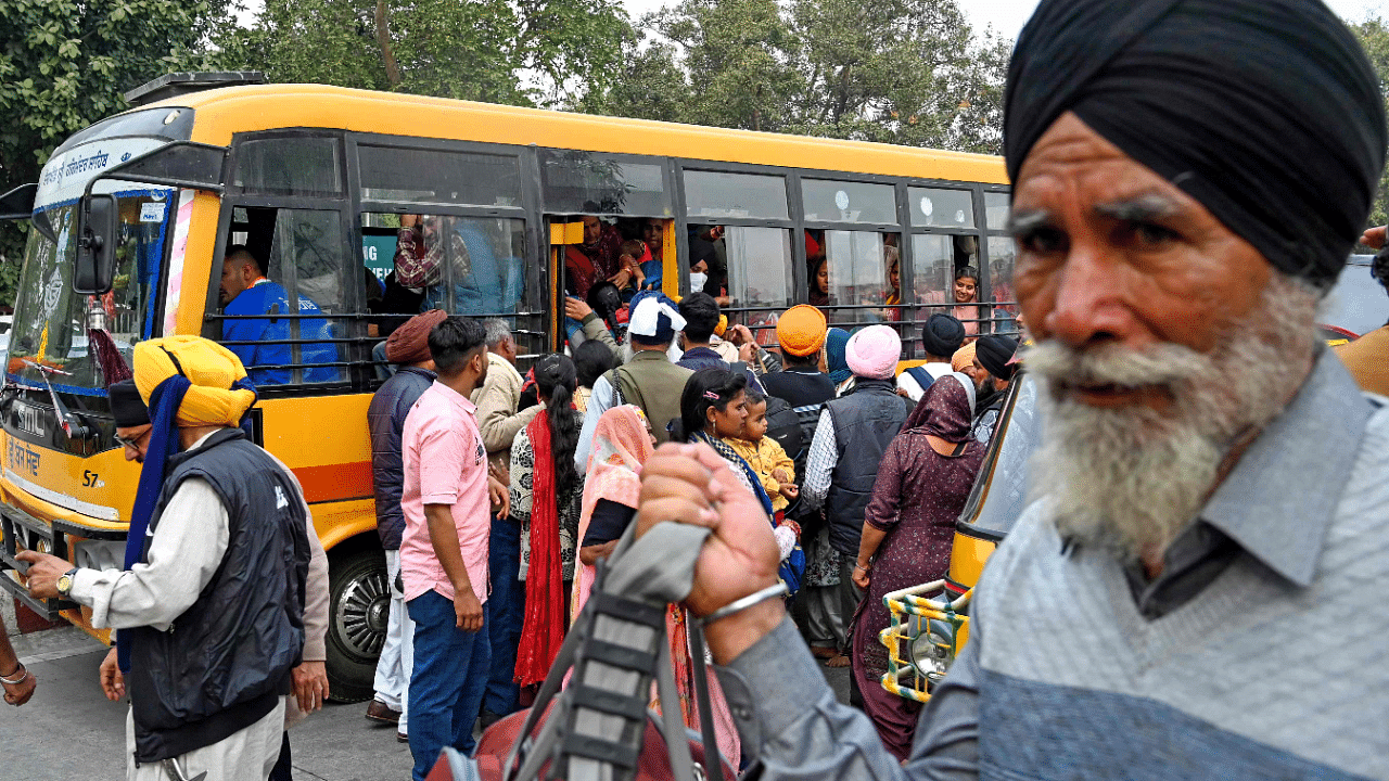 Representative image of tourists visiting Golden Temple in Amritsar. Credit: AFP Photo