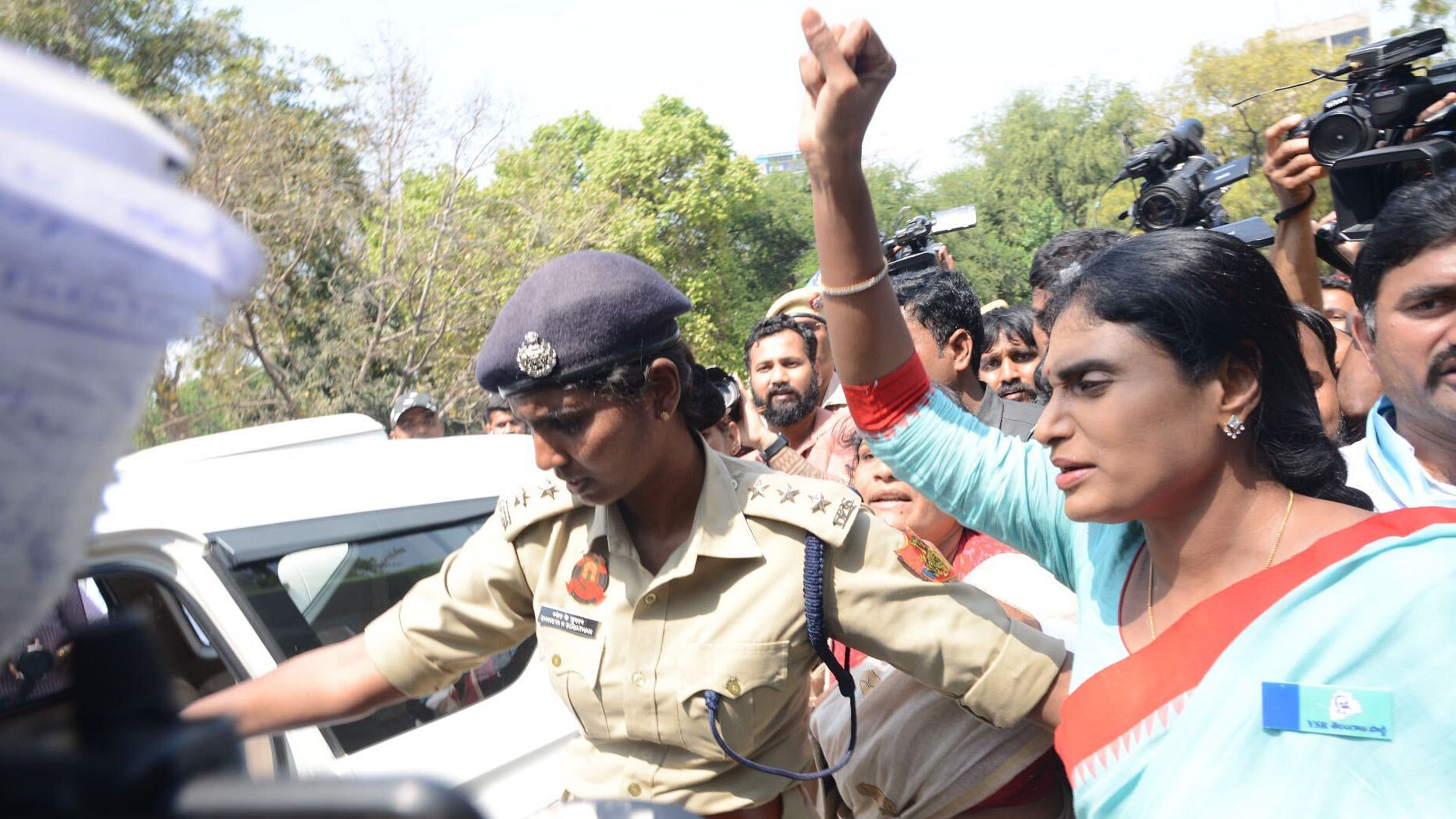 Y S Sharmila detained. Photo Credit: Special Arrangement via Subhash Barolia