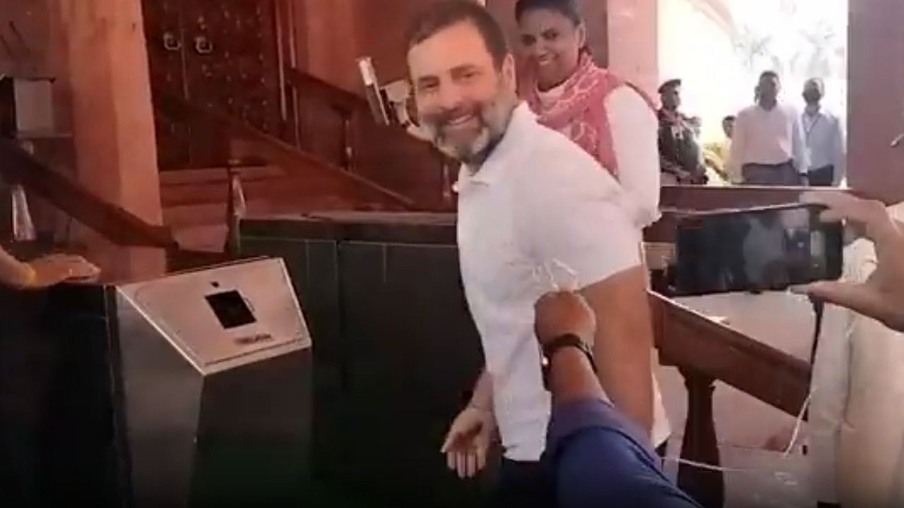 Congress leader Rahul Gandhi. Screengrab of a video. Credit: Twitter/@shemin_joy