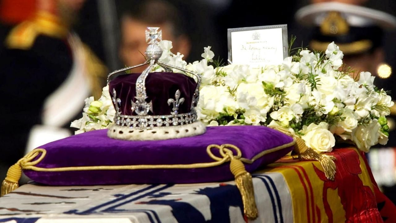 The Koh-i-noor, or "mountain of light," diamond, set in the Maltese Cross at the front of the crown made for Britain's late Queen Mother Elizabeth. Credit: AP Photo