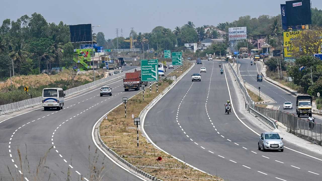 Bengaluru-Mysuru Expressway. Credit: DH Photo/Pushkar V