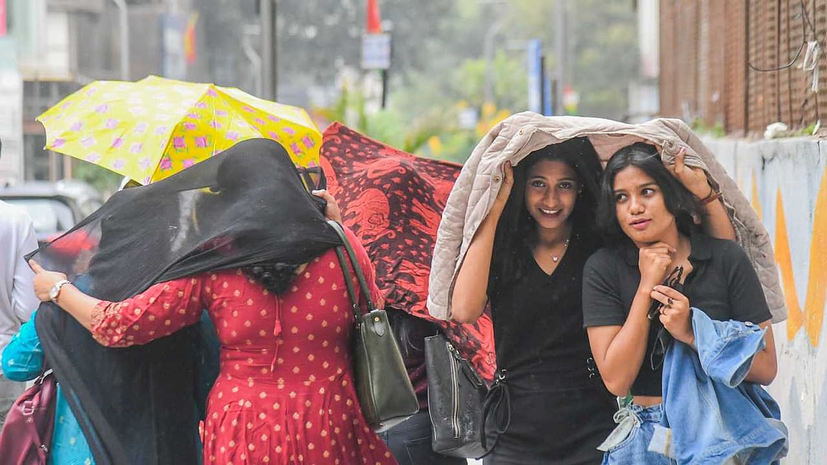 Bengaluru receives first splash of premonsoon showers