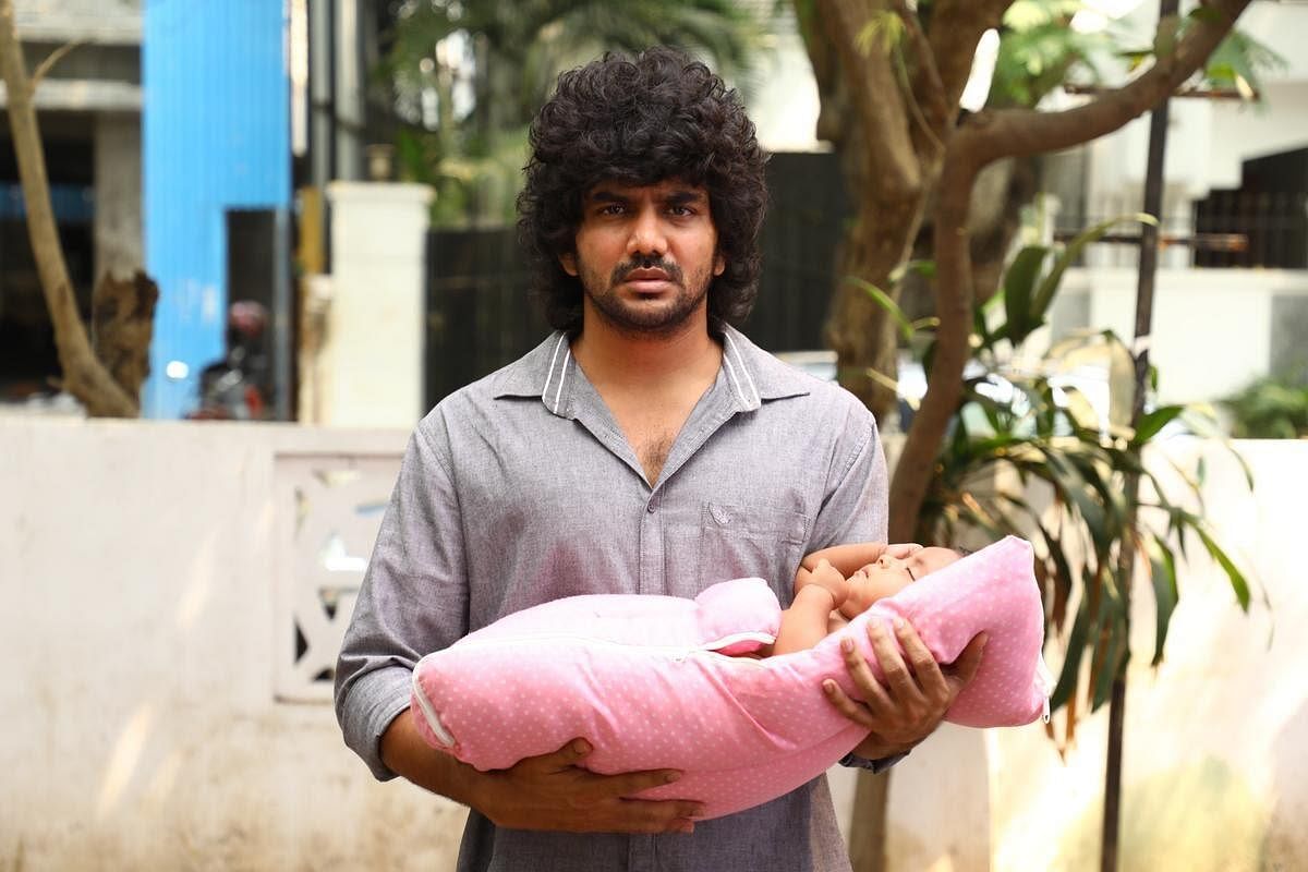 Kavin plays the coming-of-age role of a carefree student to a responsible single father