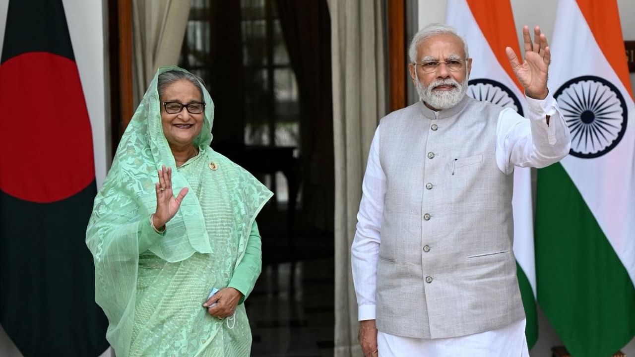 Bangladesh leader Sheikh Hasina (left) and Indian PM Narendra Modi (right). Credit: AFP Photo