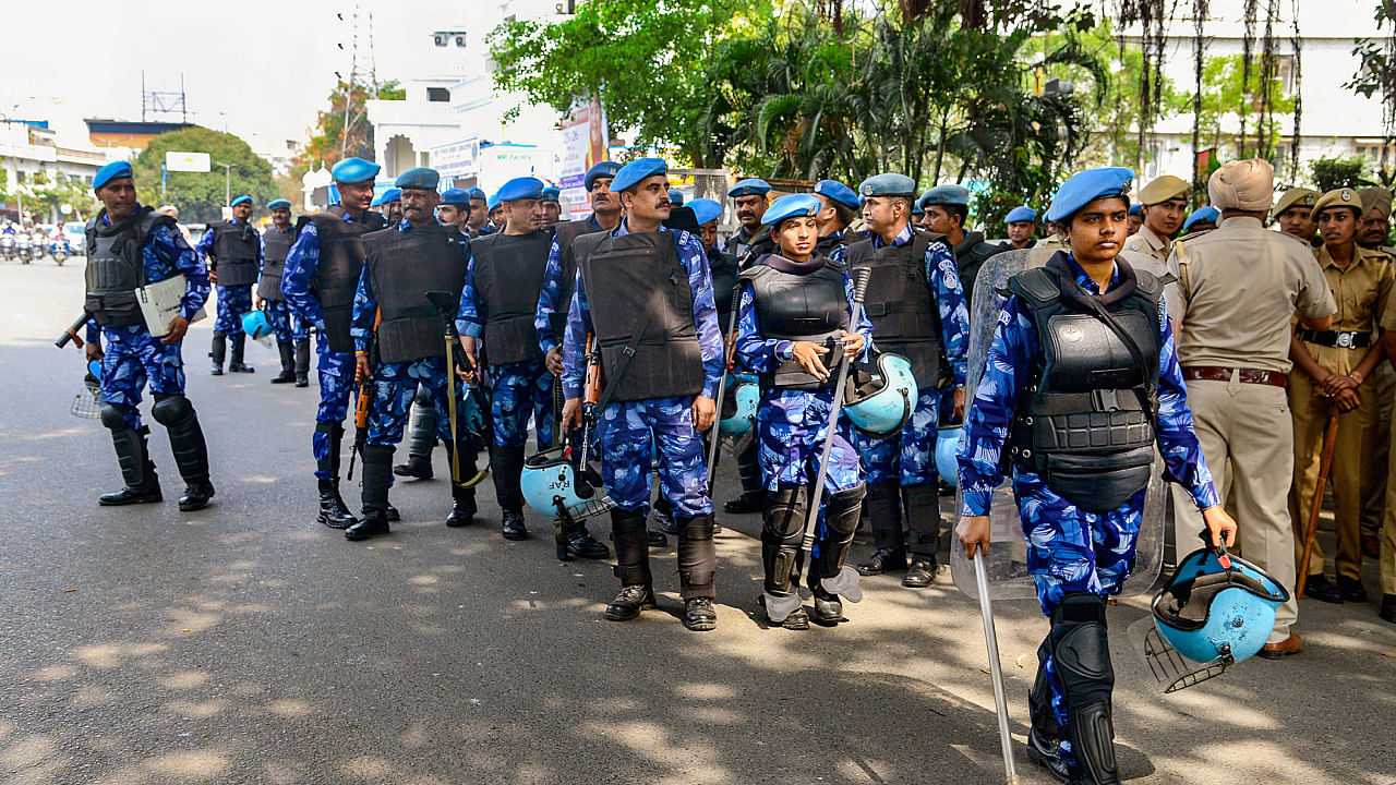 The Una Police has barricaded several places and deployed its personnel in heavy numbers. Credit: PTI Photo