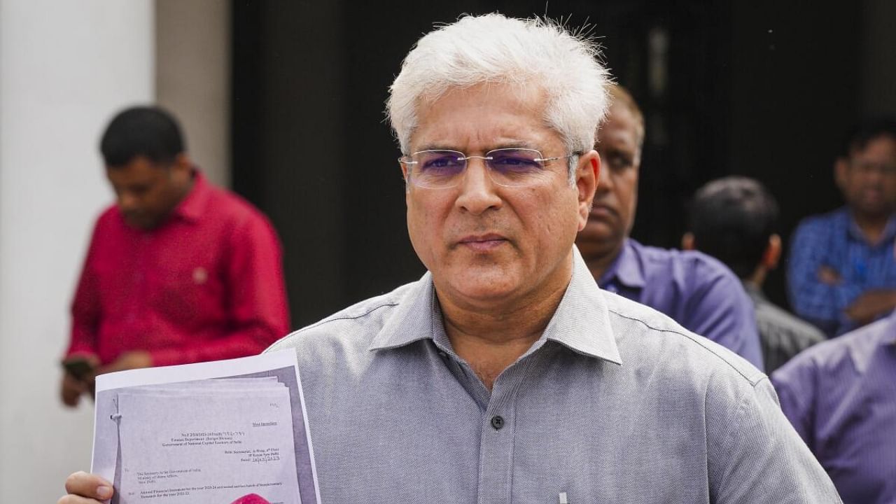 Delhi Finance Minister Kailash Gahlot addresses the media at Delhi Assembly during the Budget Session. Credit: PTI Photo