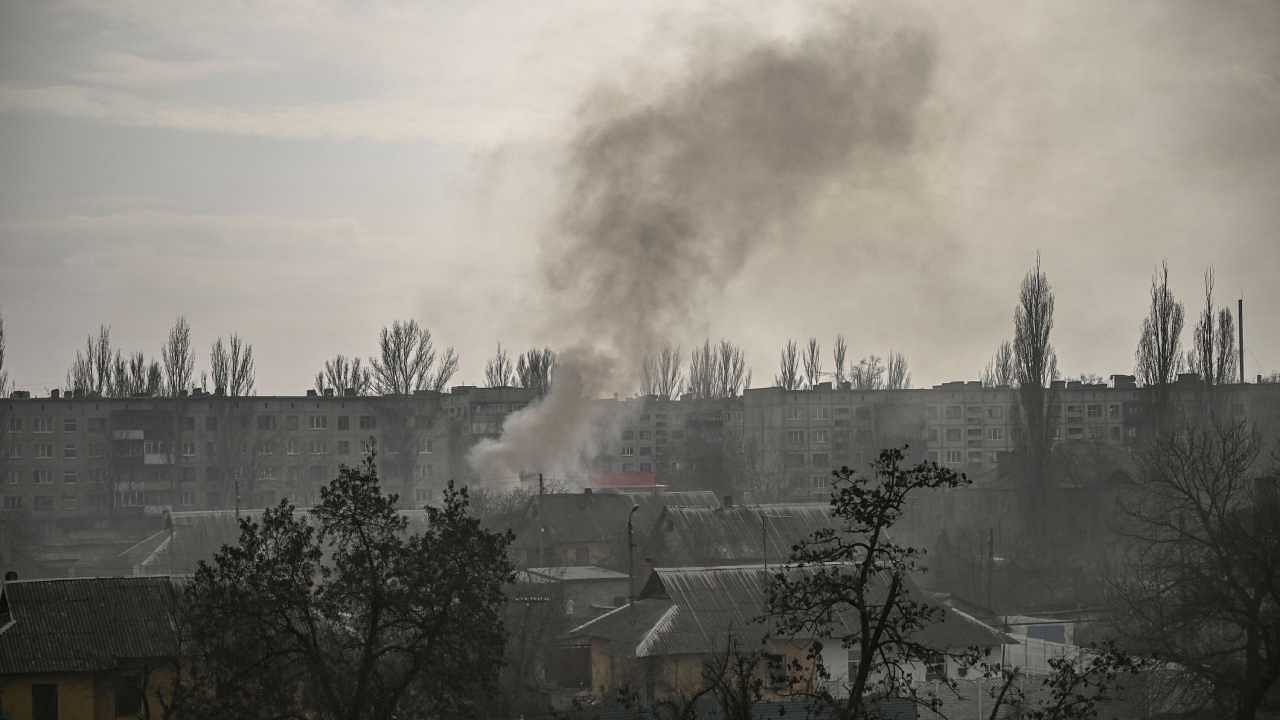 Smoke rising over the town of Chasiv Yar, near Bakhmut, after a Russian shelling. Credit: AFP Photo