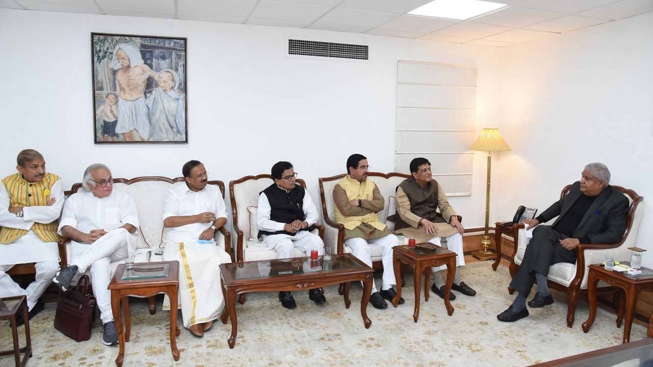 VP Jagdeep Dhankhar meets with Opposition leaders on March 23, 2023. Credit: Twitter/@VPIndia