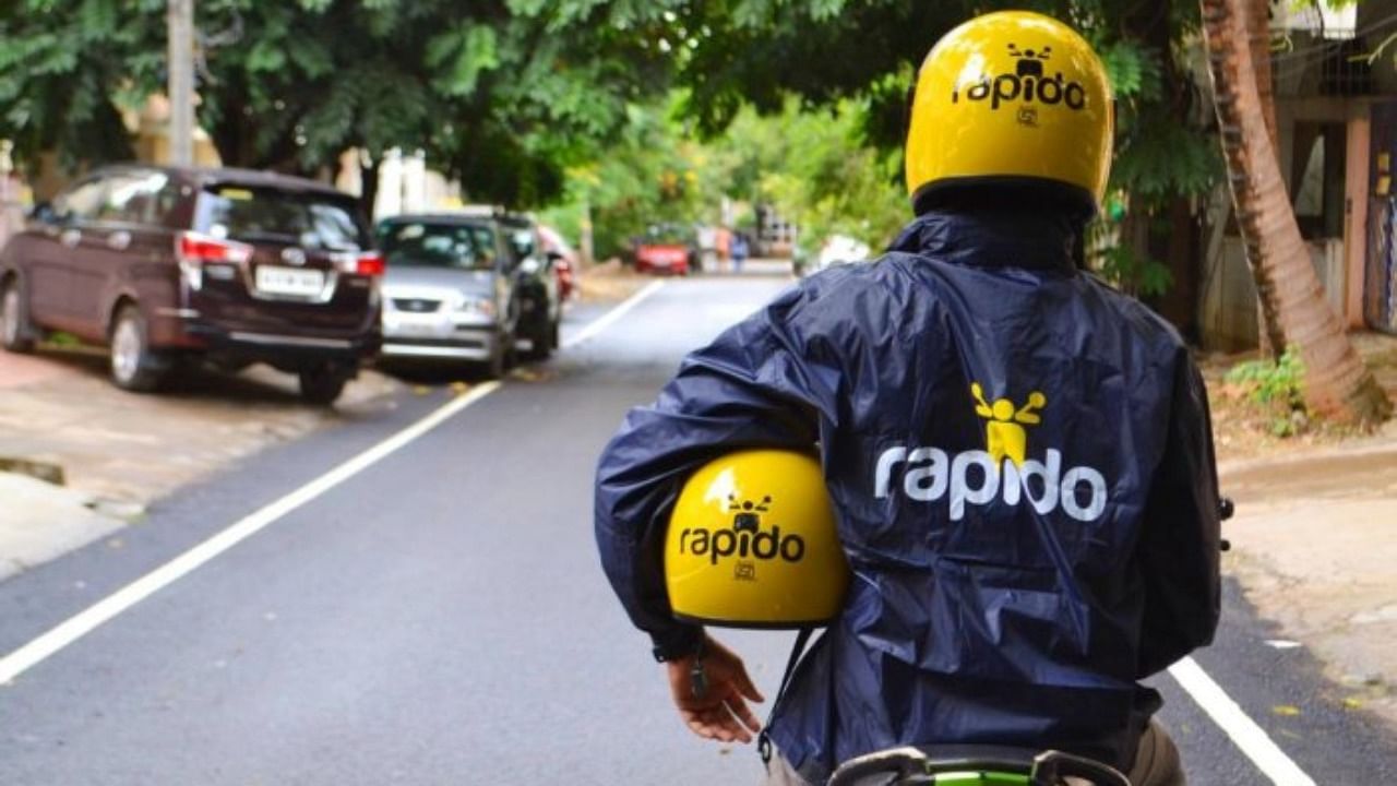 The Bike Taxi Association is the primary and sole organisation representing bike taxi drivers in the city, with members from bike taxi services like Rapido and Uber. Credit: DH Photo