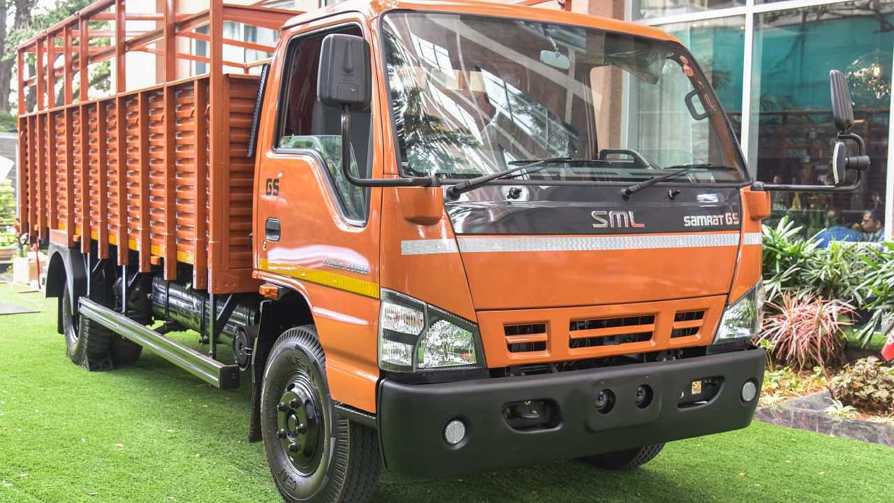 SML ISUZU truck. Credit: DH Photo