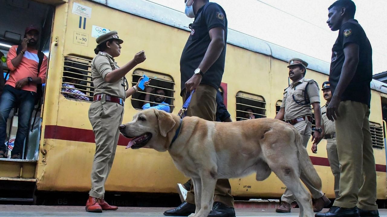 Police carry out checks at the Central Railway Station in light of the arson attack inside a train near Kozhikode two days back, in Thiruvananthapuram, Tuesday, April 4, 2023. Credit: PTI Photo