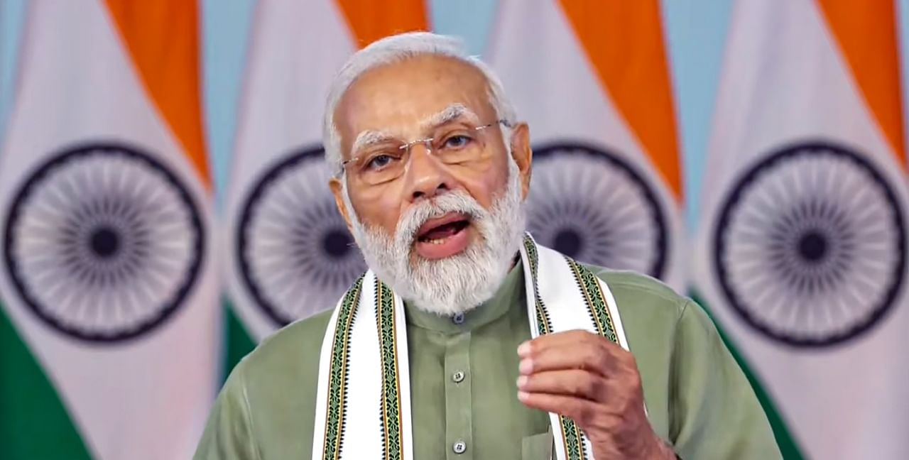  Prime Minister Narendra Modi speaks at the flag off ceremony of the Vande Bharat Express train connecting Ajmer and Delhi Cantt. Credit: PTI Photo