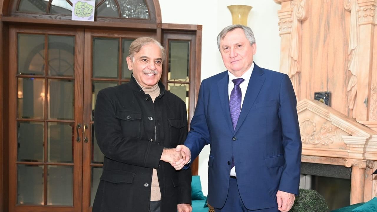 Russian Energy Minister Nikolay Shulginov led a delegation to Islamabad in January, after which he said oil exports to Pakistan could begin after March. Credit: Twitter/@president_pmln