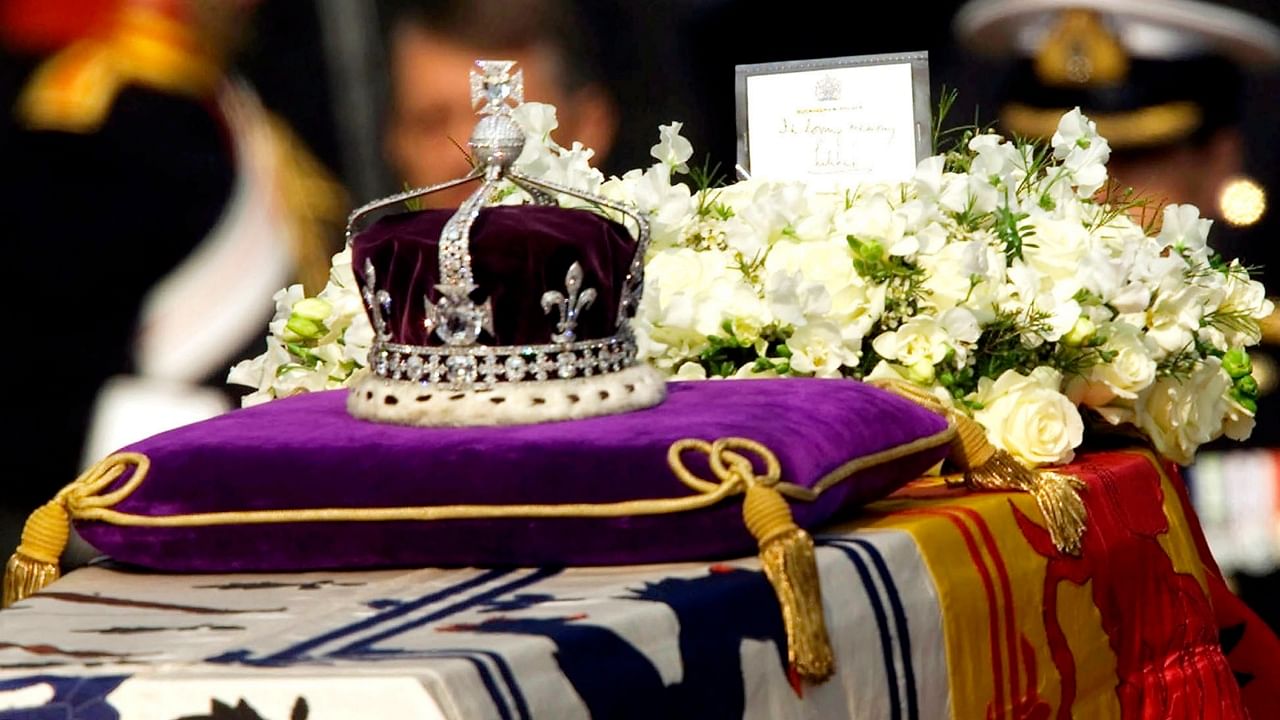 The Kohinoor, or 'mountain of light' diamond, set in the Maltese Cross at the front of the British crown. Credit: AP/PTI Photo