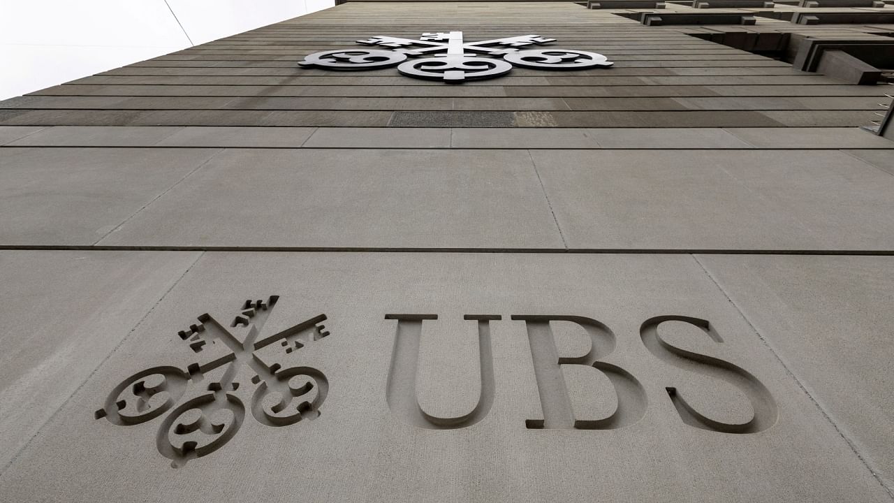 <div class="paragraphs"><p>A logo of Swiss bank UBS is seen in Zurich, Switzerland March 29, 2023. </p></div>