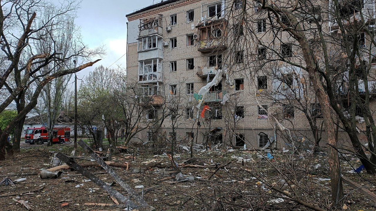 Aftermath of a Russian missile attack in Mykolaiv. Credit: Reuters Photo